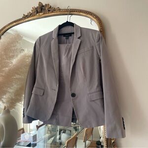 Ann Taylor Pantsuit size 0P (XS)